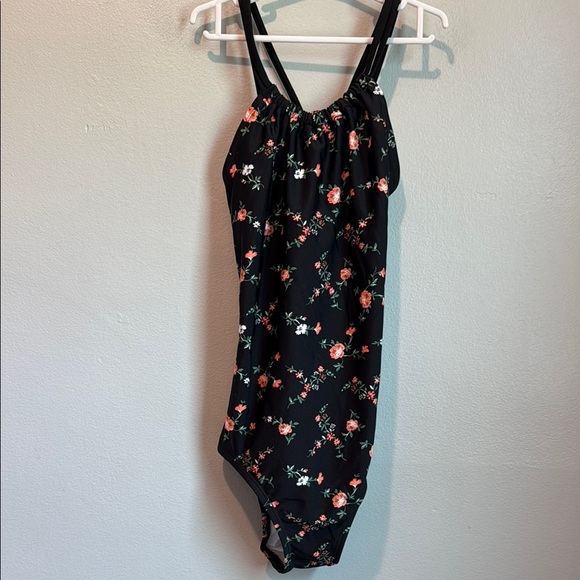Kanu Surf 12 Girls Swim One Piece Black with Floral Rose Garden Print 9538 - Picture 1 of 10